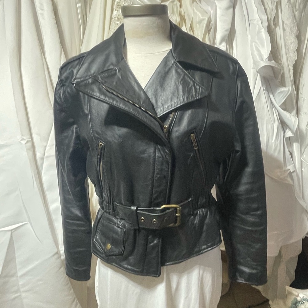 VTG thick heavy black leather jacket